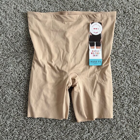 Assets By Spanx Shaping Mid-Thigh Short Beige XL Lightweight Slimming - Picture 8 of 8